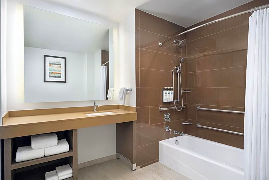 Hyatt House Naples/5th Avenue