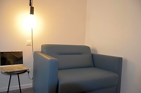 Triple Room with 1 Double Bed and 1 Sofa Bed