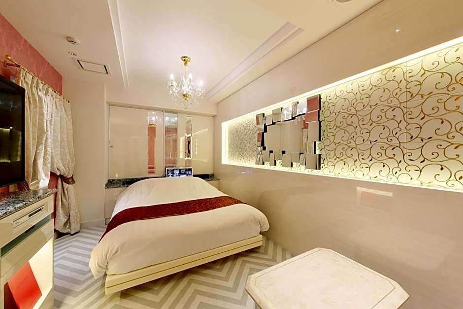 Hotel Cherena Kunitachi (Adult Only)