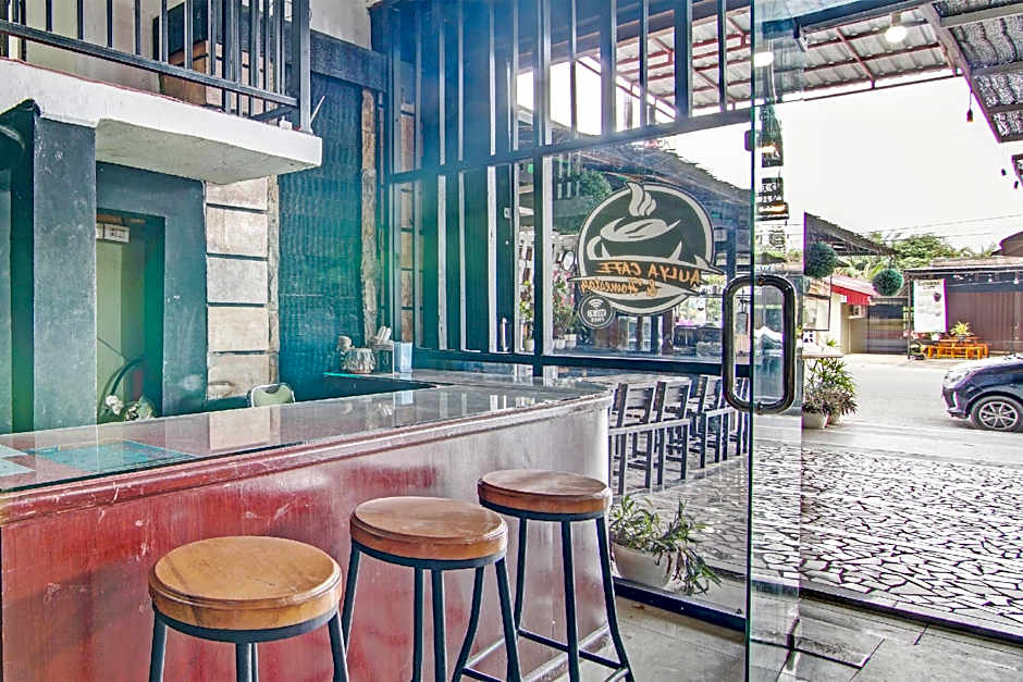 Hotel O Aulya Homestay Syariah Near Tuanku Tambusai Stadium