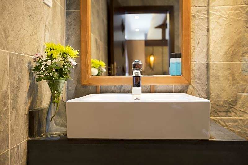 Lijiang Guiyuantianju Inn Branch1