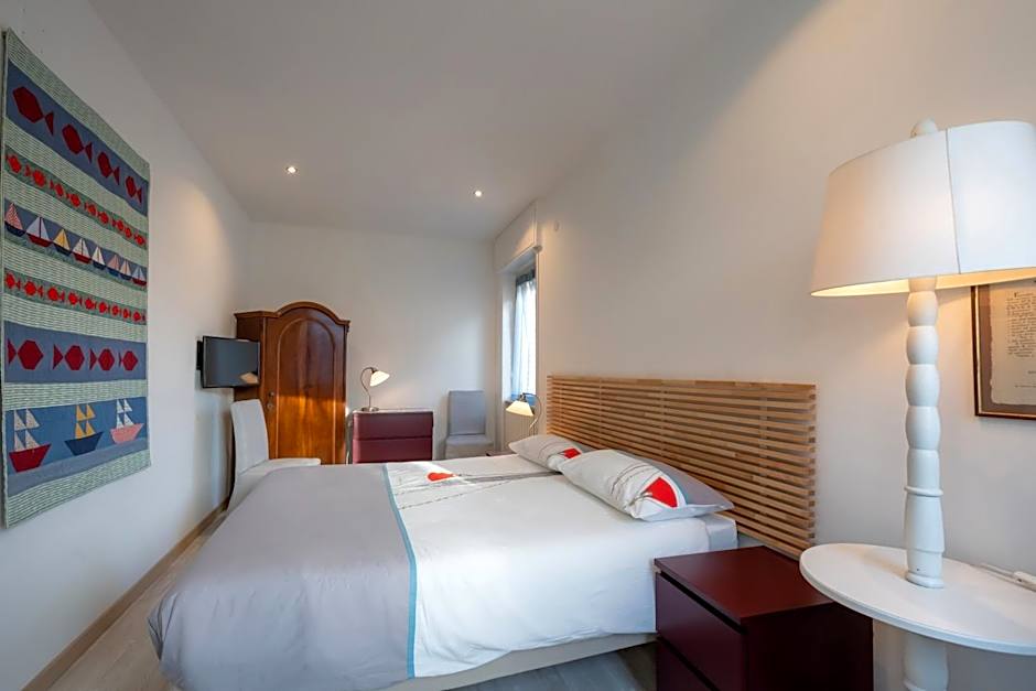 Foto 1 de 10 de 1 Double Bed or 2 Beds