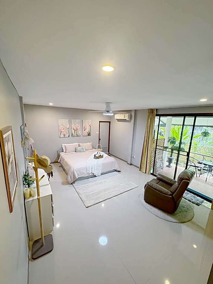 Sun and Moon House
