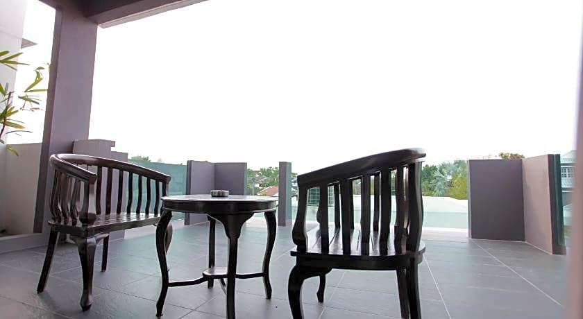 Millenium Maison Home