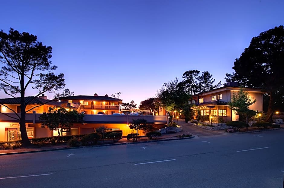 Photo 1 of 50 of Horizon Inn & Ocean View Lodge