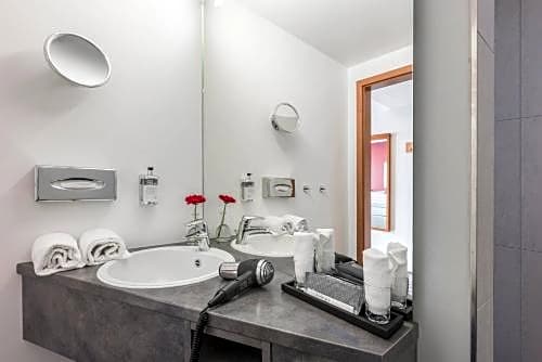 Hotel Wolfsburg Centrum Affiliated by Melia