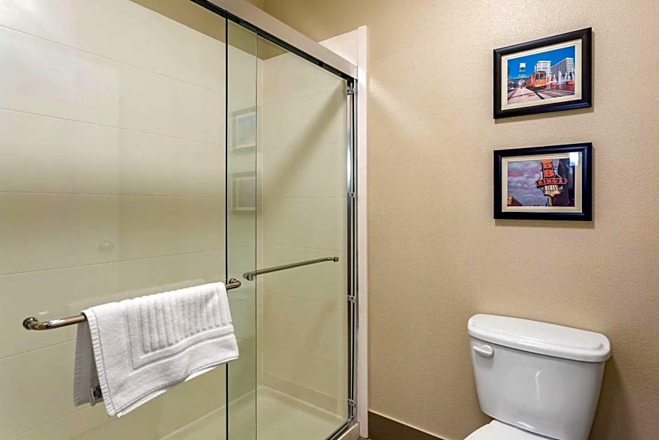 Comfort Suites Cordova