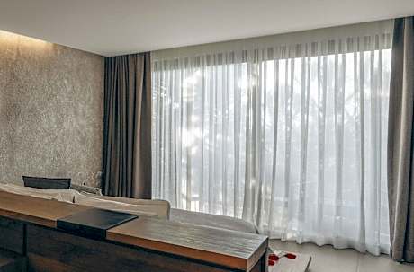 Superior Triple Room with Sea View