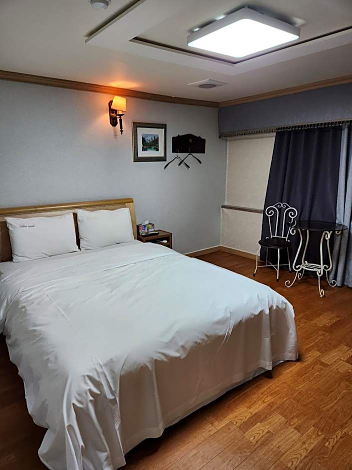 Hani Motel