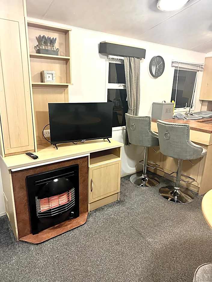 Goldflinch - 3 bedroom (8 birth) caravan Sand Le Mere