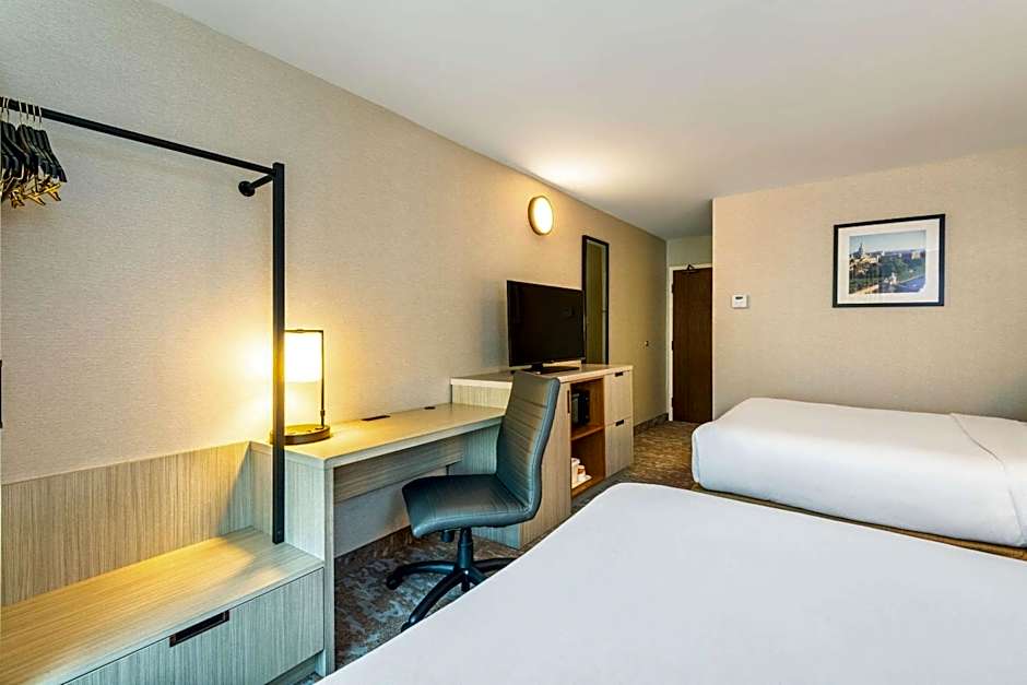Comfort Inn Hwy. 401