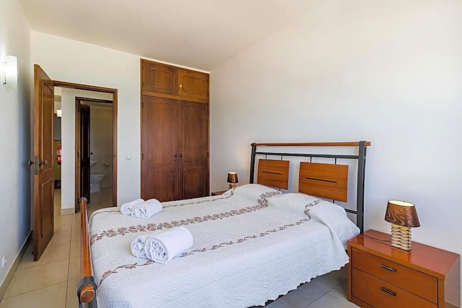 Torres Mira Praia by Garvetur