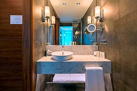 Superior Room, 2 Twin Beds, Sea View (2 Twin Beds)