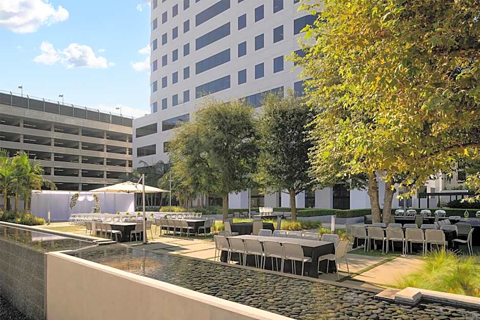 Hilton Woodland Hills/Los Angeles