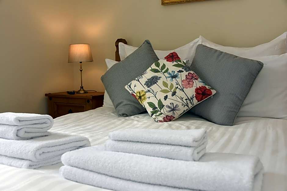 The Llanelwedd Arms Hotel