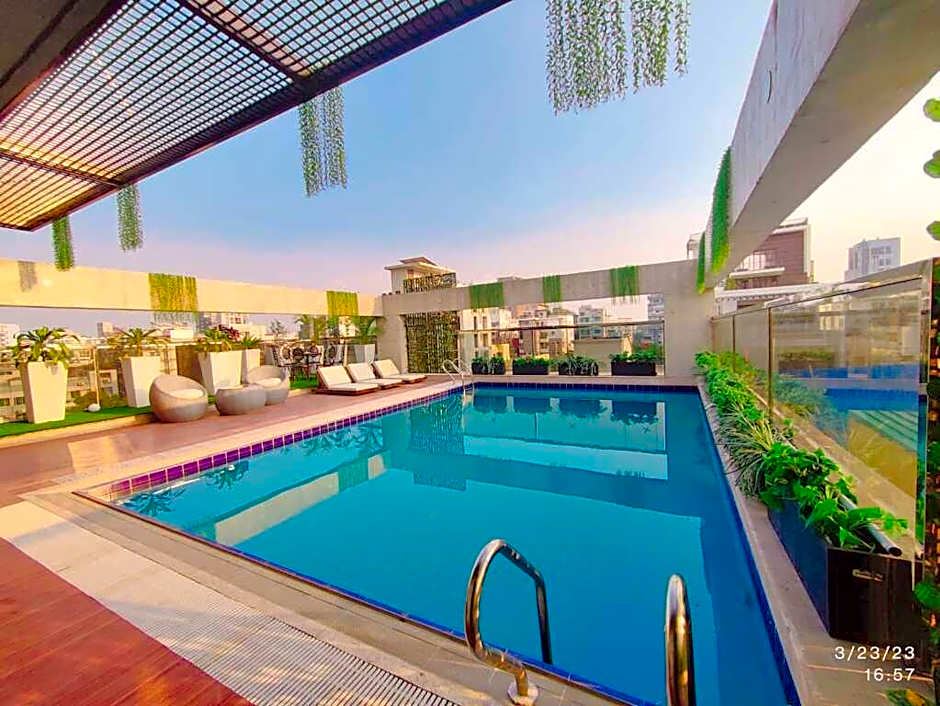 Unique Regency Hotel