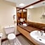 Pullman Cairns International