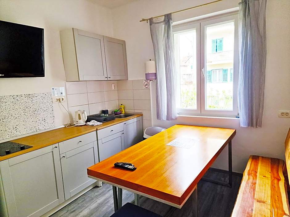 CroParadise Hostel