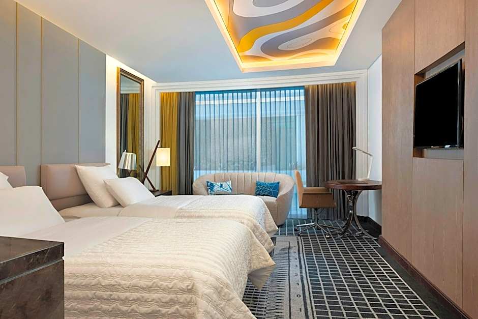 Le Meridien Dhaka