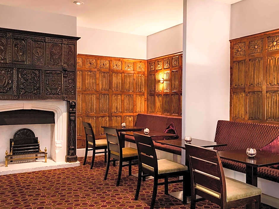 Exeter Rougemont hotel by Sunday