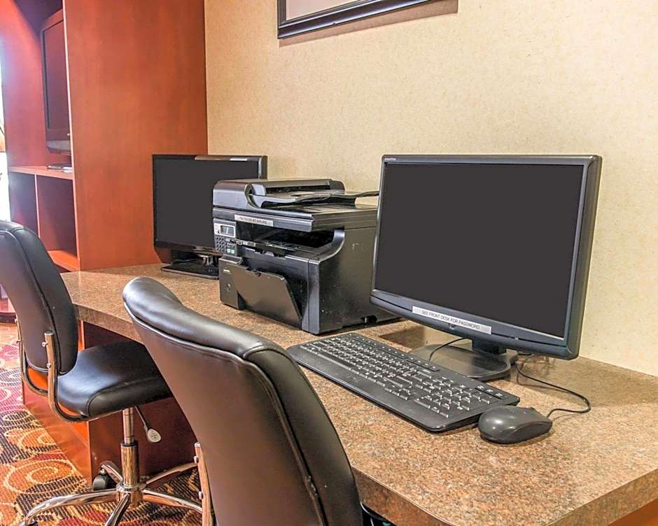 Quality Inn Near Interstate I94