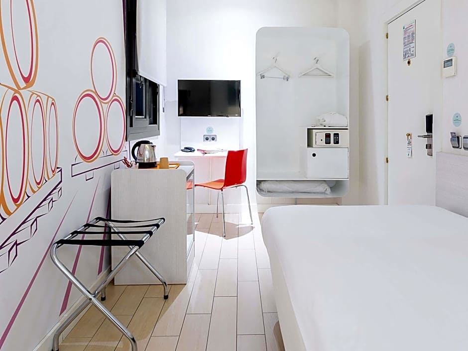 Ibis Styles Madrid Prado