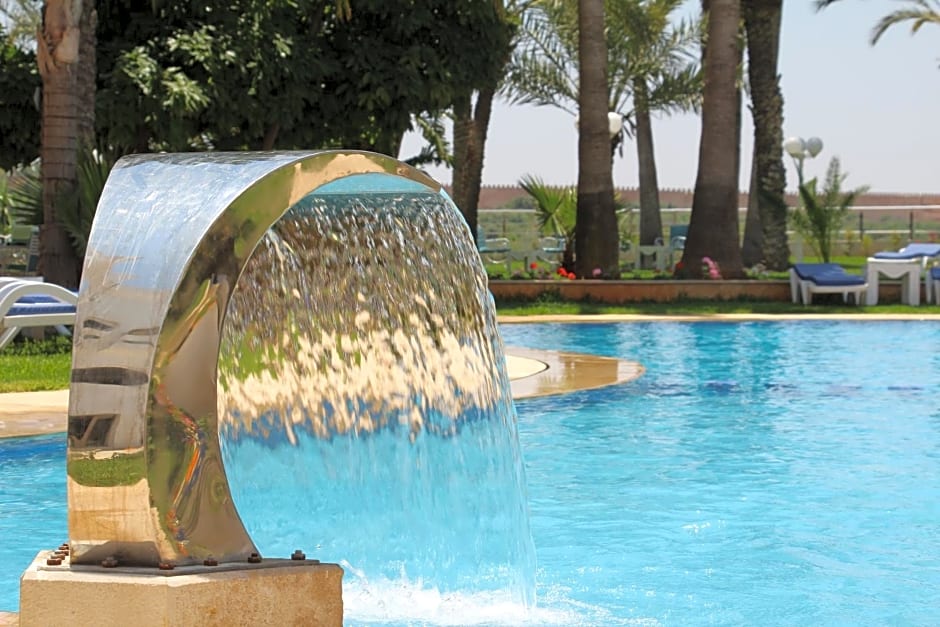 Zaki Hotel