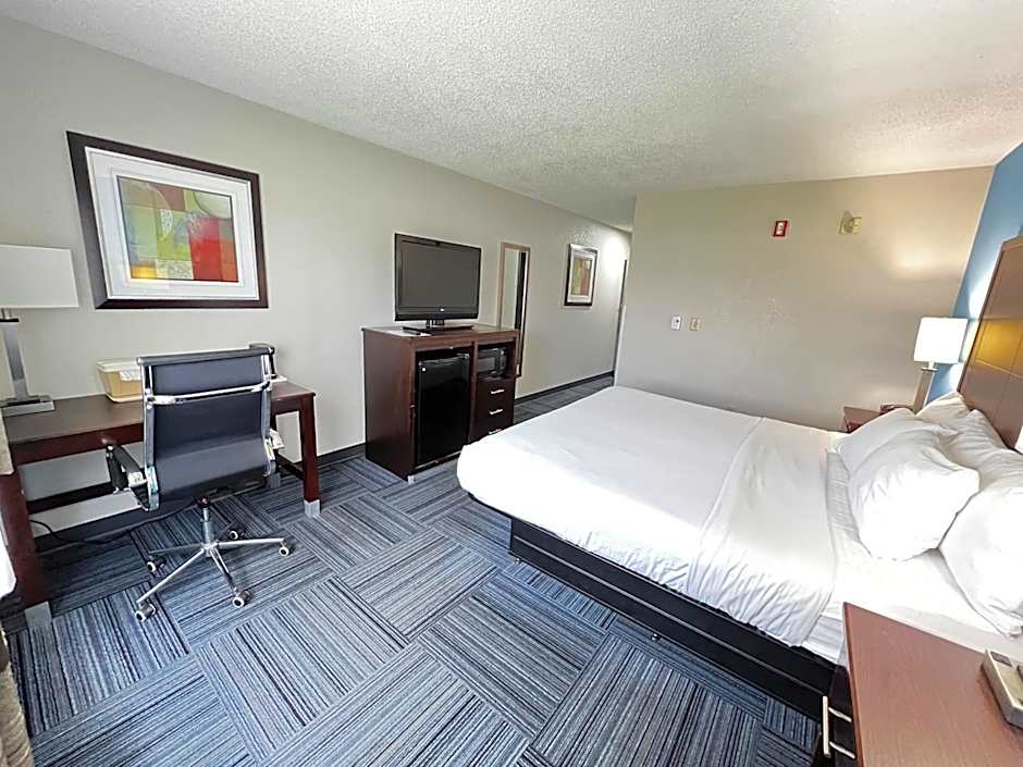 Baymont by Wyndham Marinette