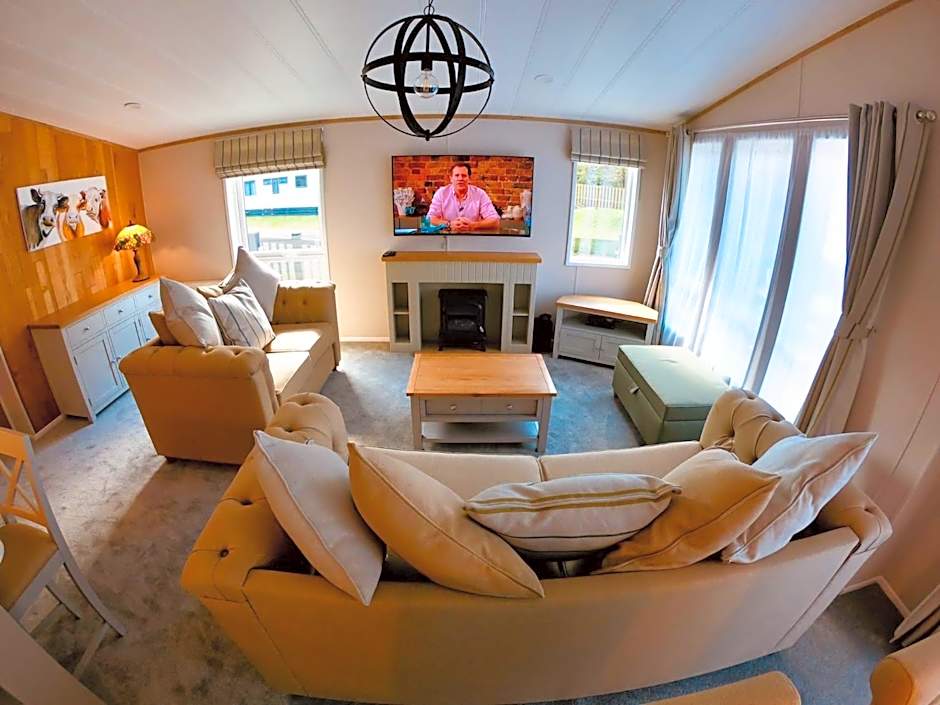 Luxury Lodge - Hoburne Devon Bay