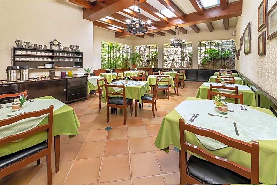 Hotel Stein Colonial