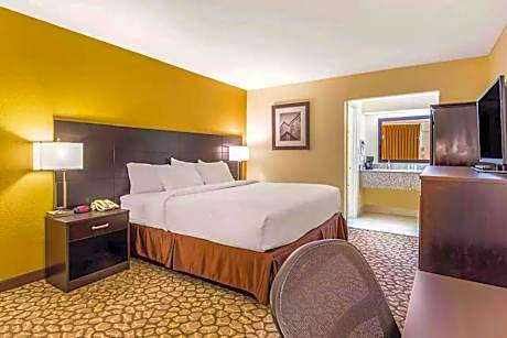 Ramada by Wyndham Santee I-95