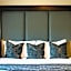Crown Lodge Hotel