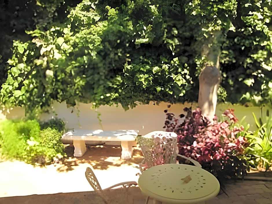 Alba House Guest House