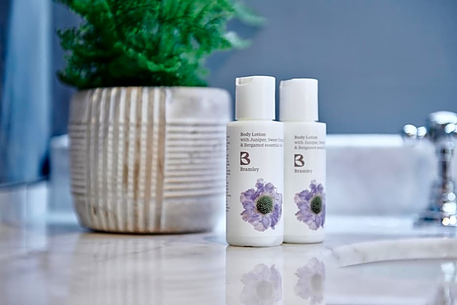 Hare and Hounds - Newbury