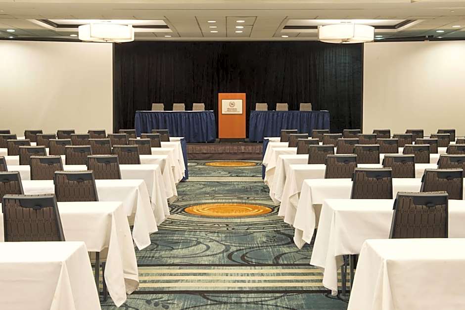 Sheraton Miami Airport Hotel & Executive Meeting Center