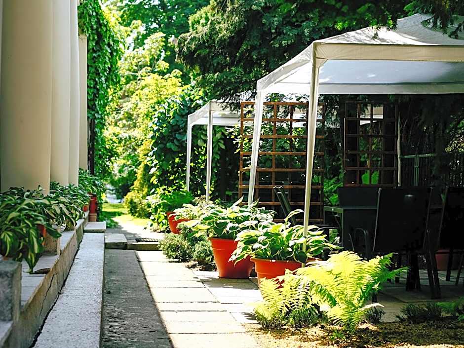 Miodosytnia Aparthotel