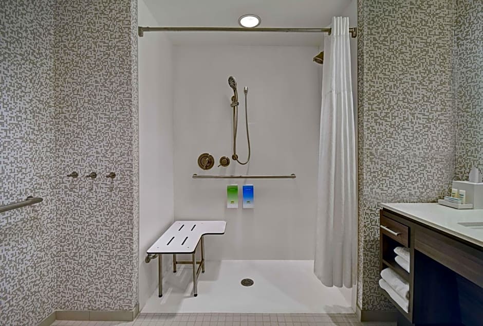Home2 Suites by Hilton Atlanta Airport North