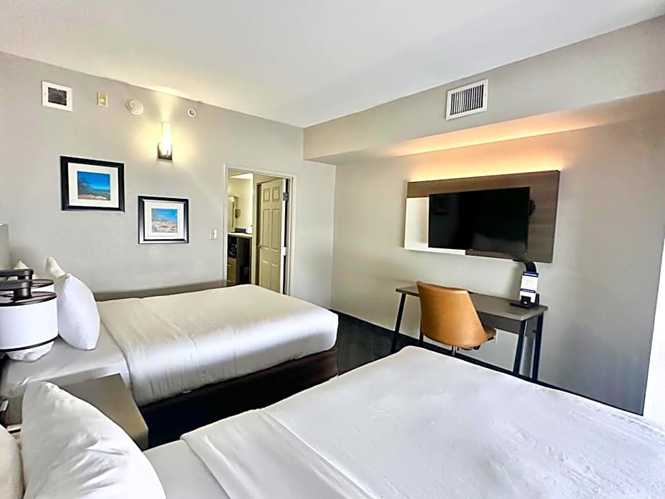 Comfort Inn & Suites Calhoun South