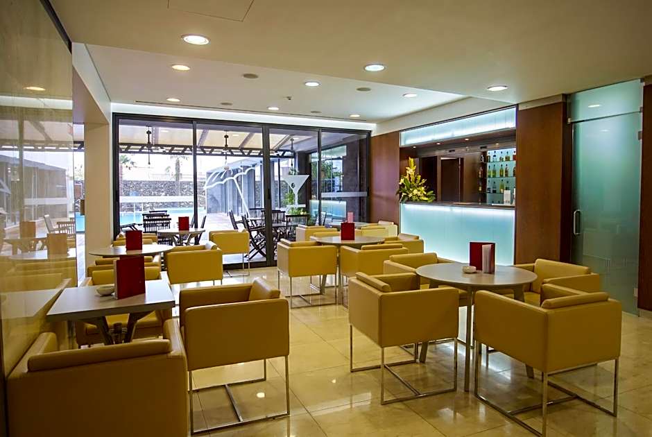 Antillia Hotel