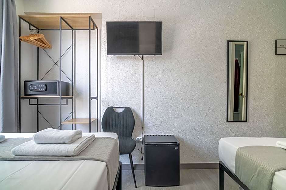 Ella Torremolinos Centro