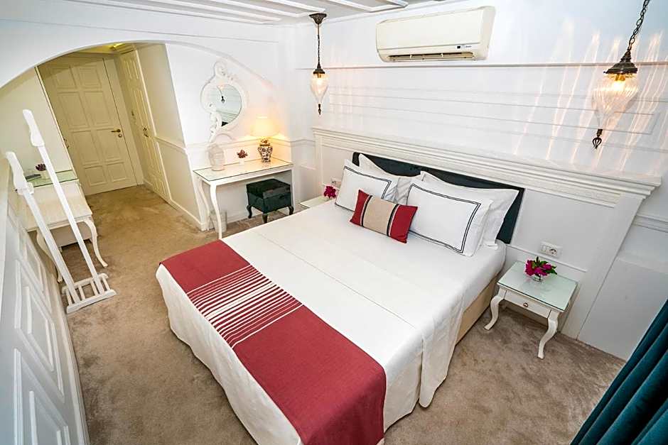 Siyah Lale Cunda 1841