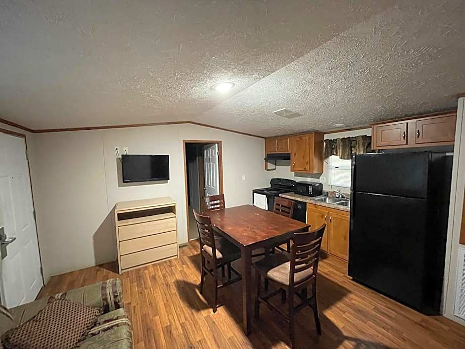Cotulla Executive Inn