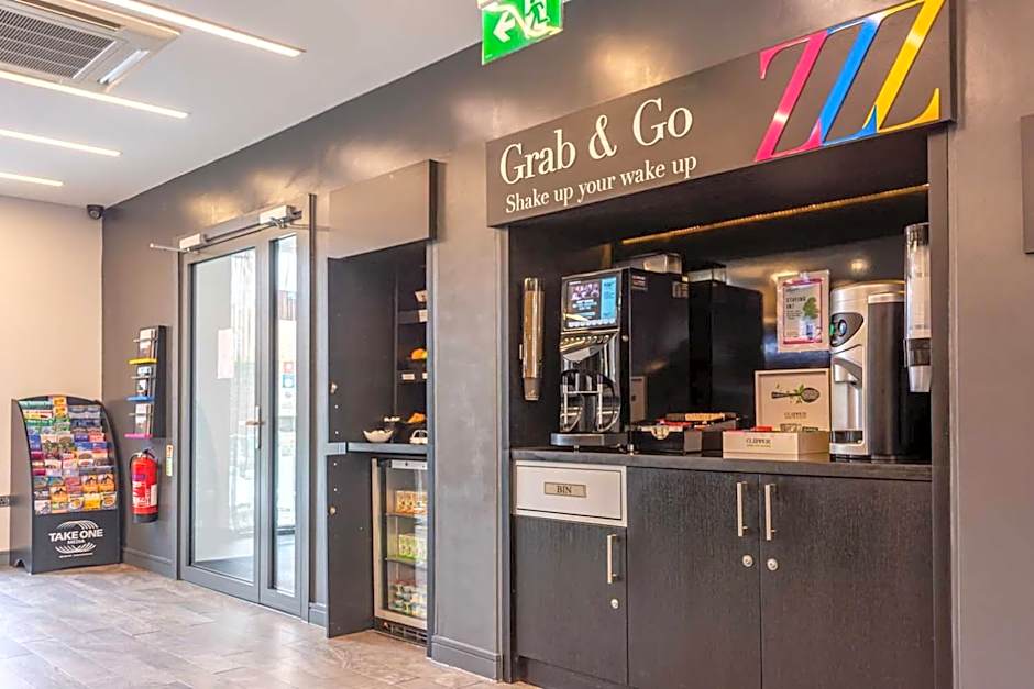 Roomzzz Chester City