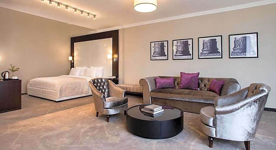 Hotel Constantine the Great
