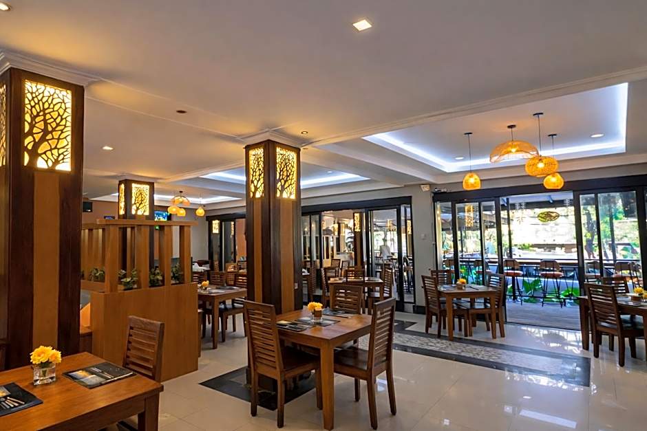 Champlung Mas Hotel Legian