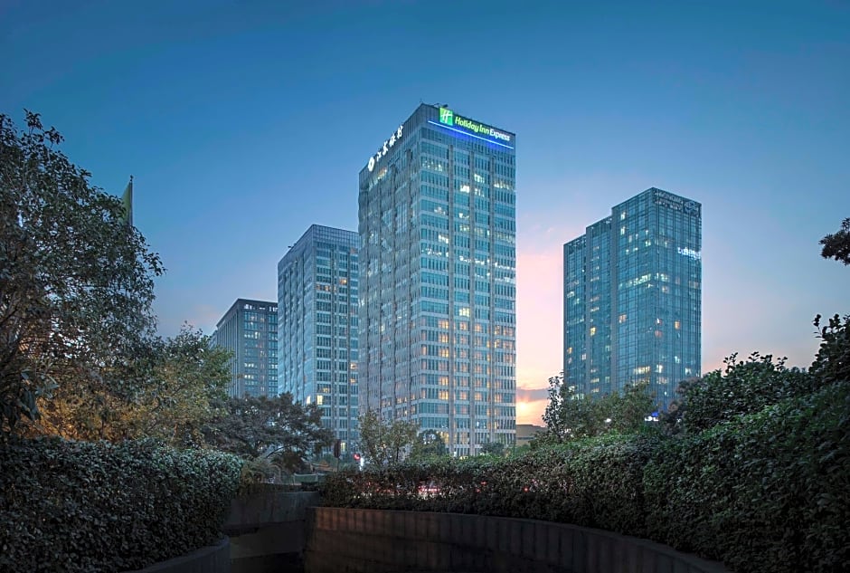 HOLIDAY INN EXPRESS HANGZHOU BINJIANG XINGGUANG