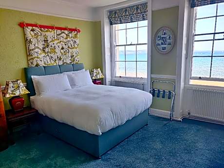 Deluxe-Sea view-Double room-Ensuite with Shower-Room Eight - EasternShore