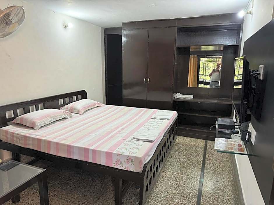 Goroomgo Jewel Pathankot