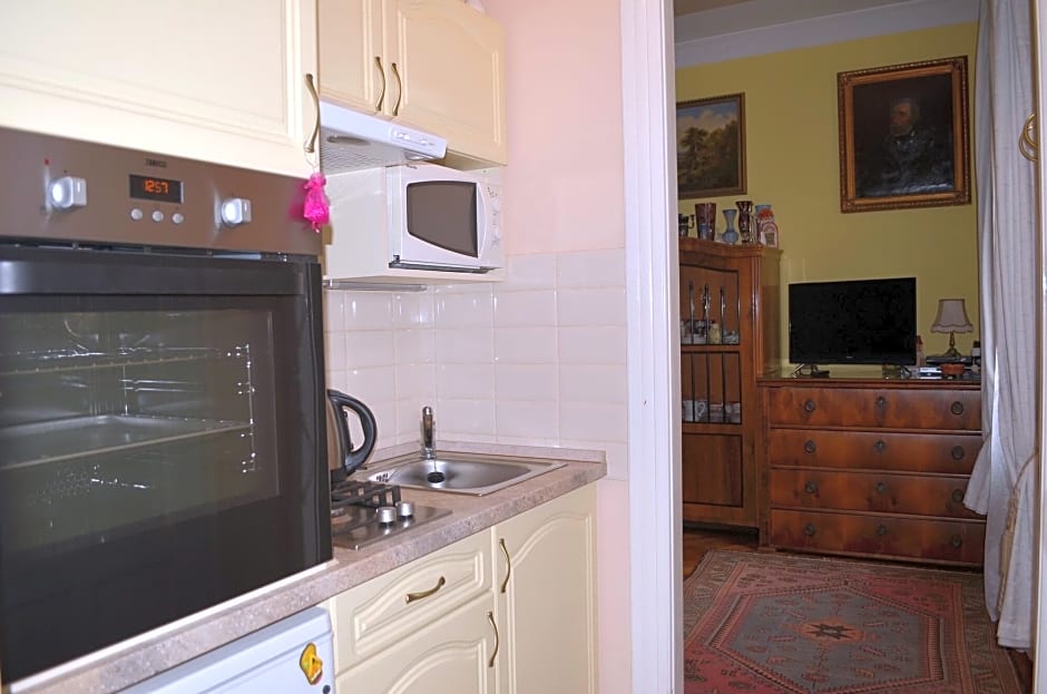 Central Market Apartments