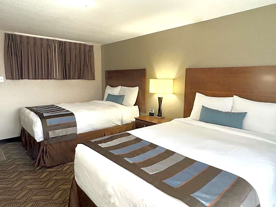 Super 8 by Wyndham Greensburg-Latrobe